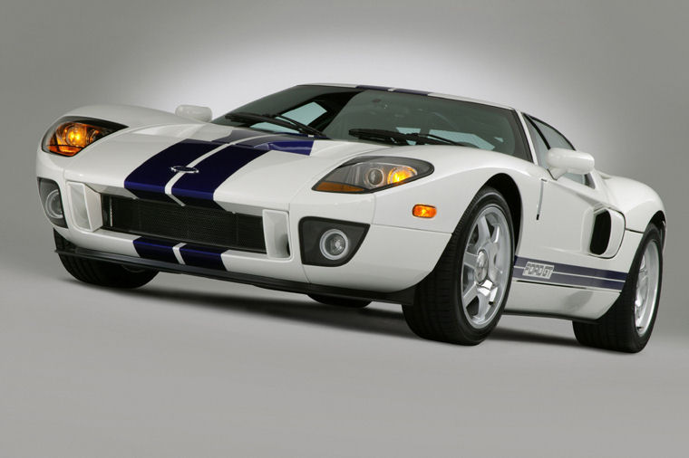 2005 Ford GT Picture