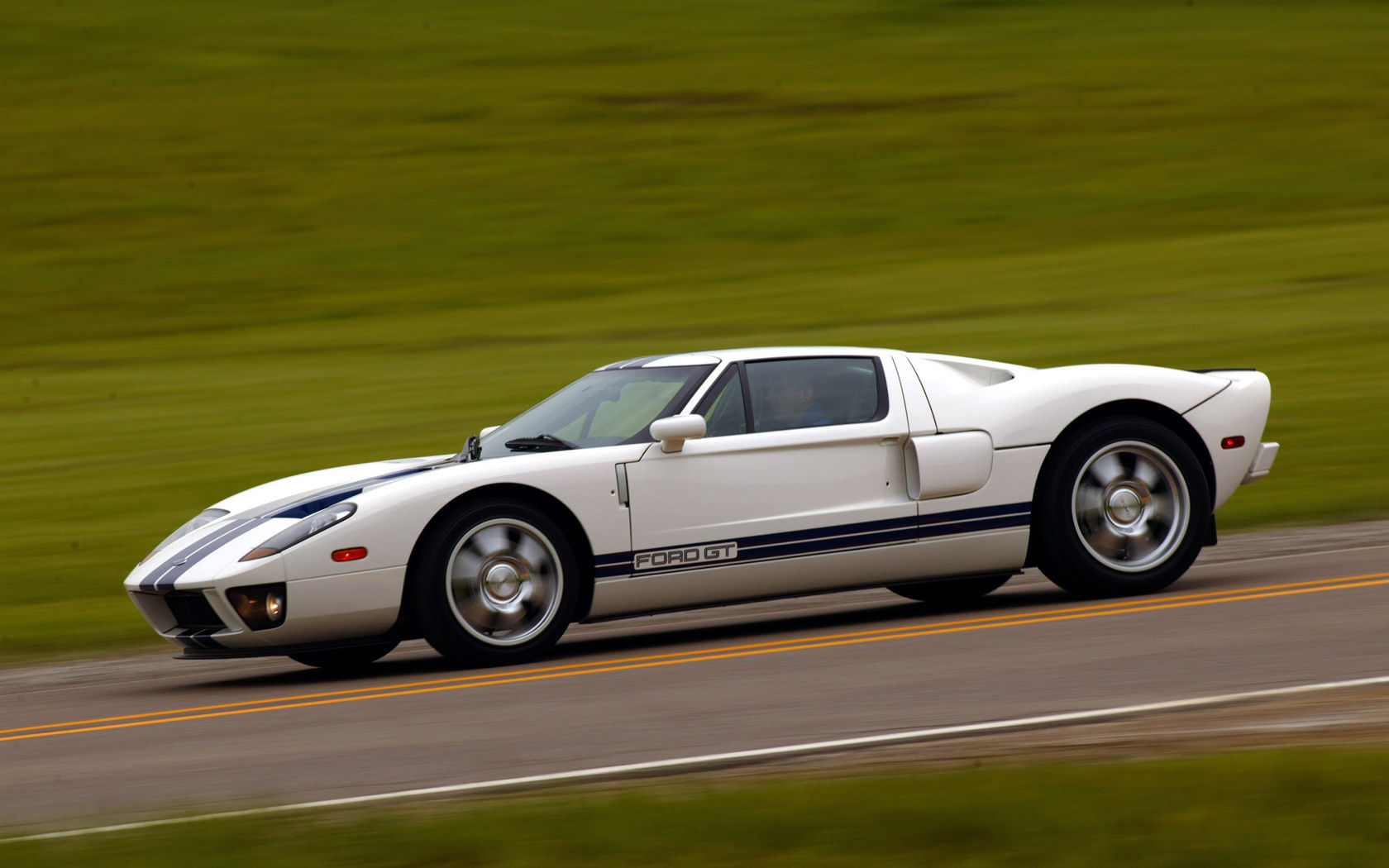 Ford GT V8 Supercharged - Free Widescreen Wallpaper / Desktop ...