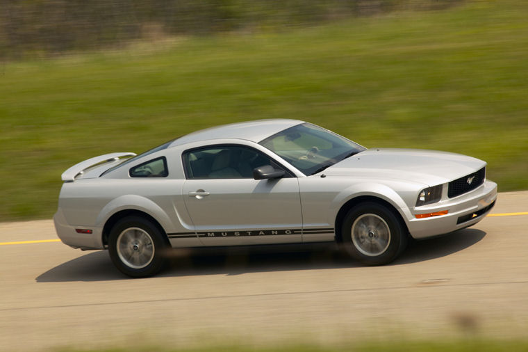 2006 Ford Mustang GT Picture