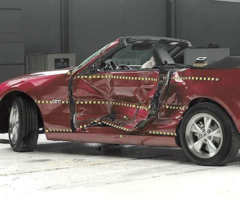 2008 Ford Mustang IIHS Side Impact Crash Test Picture