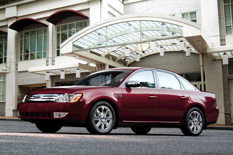 2009 Ford Taurus Limited AWD Picture