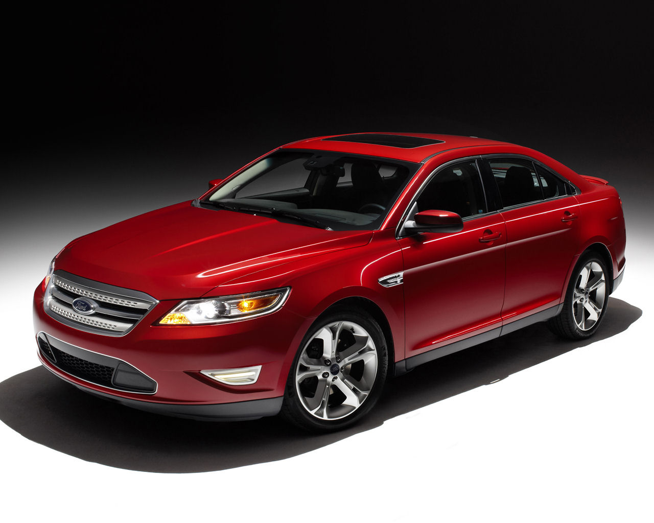 Ford Taurus Desktop Wallpaper