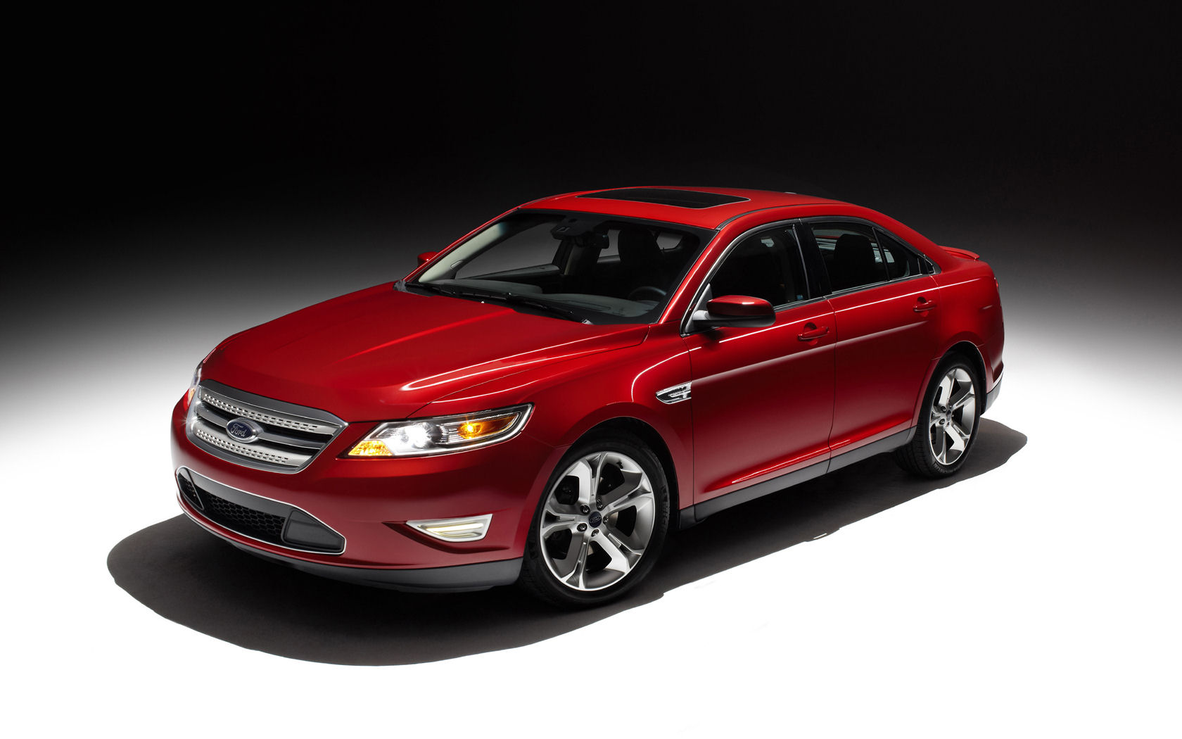 Ford Taurus Desktop Wallpaper