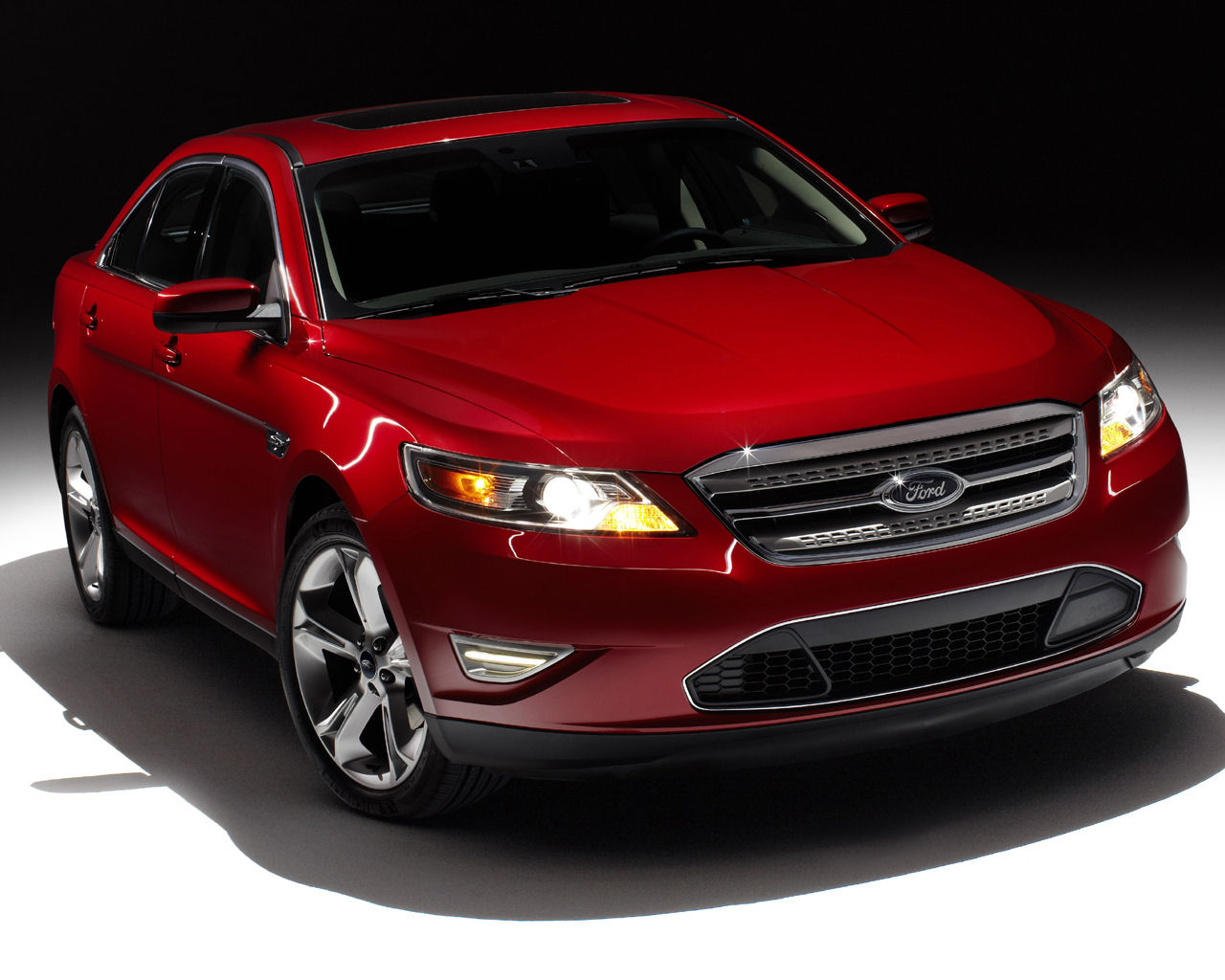 Ford Taurus Desktop Wallpaper