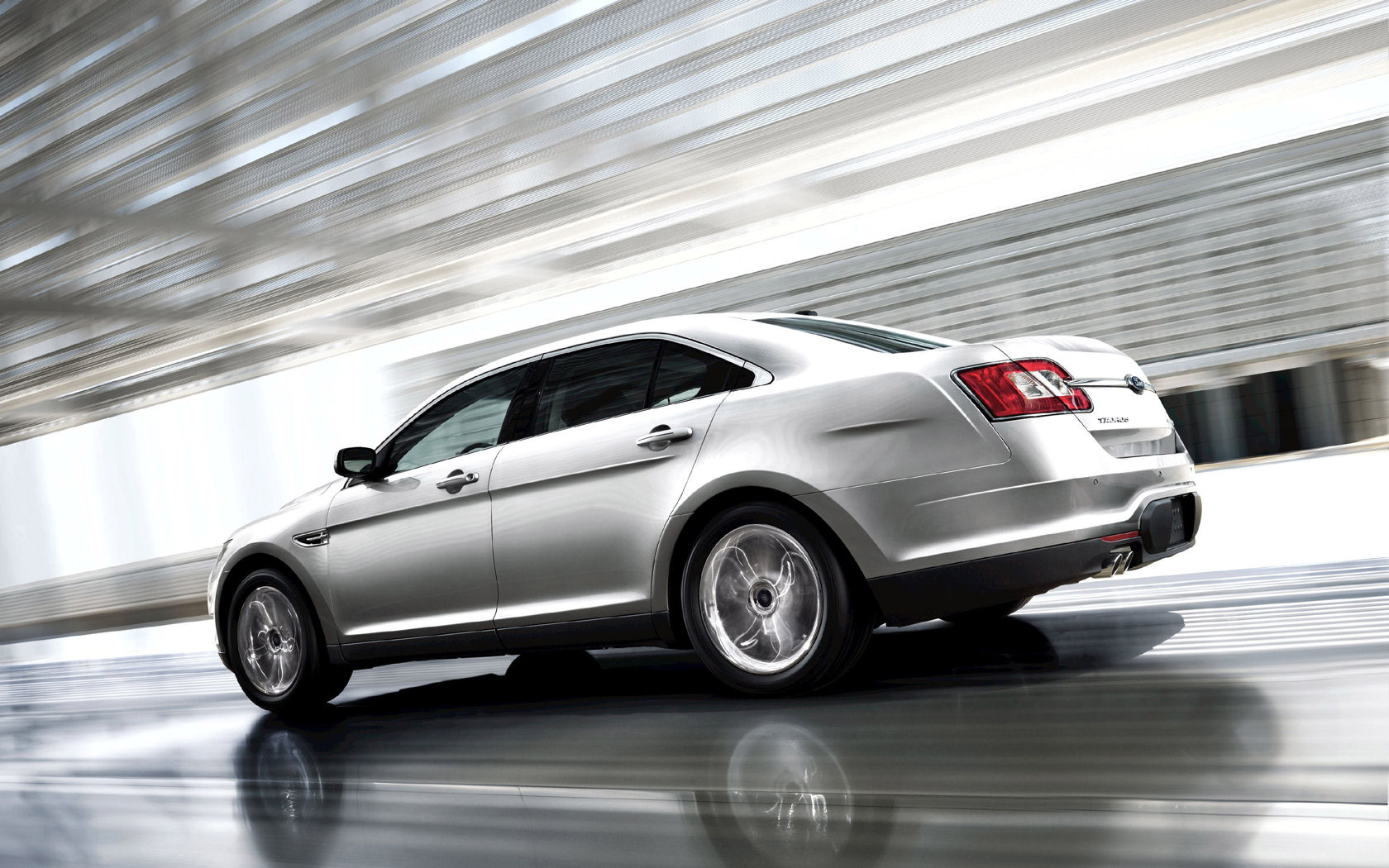 Ford Taurus Desktop Wallpaper