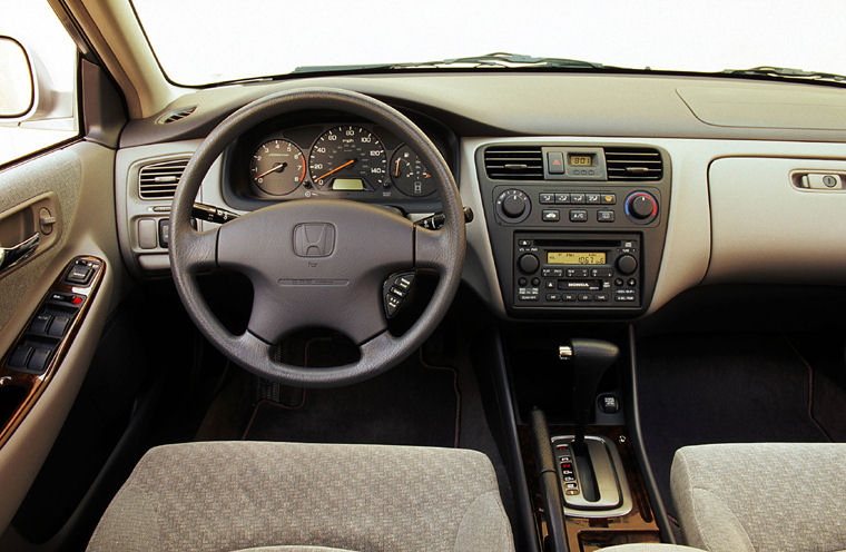 2002 Honda Accord Cockpit Picture