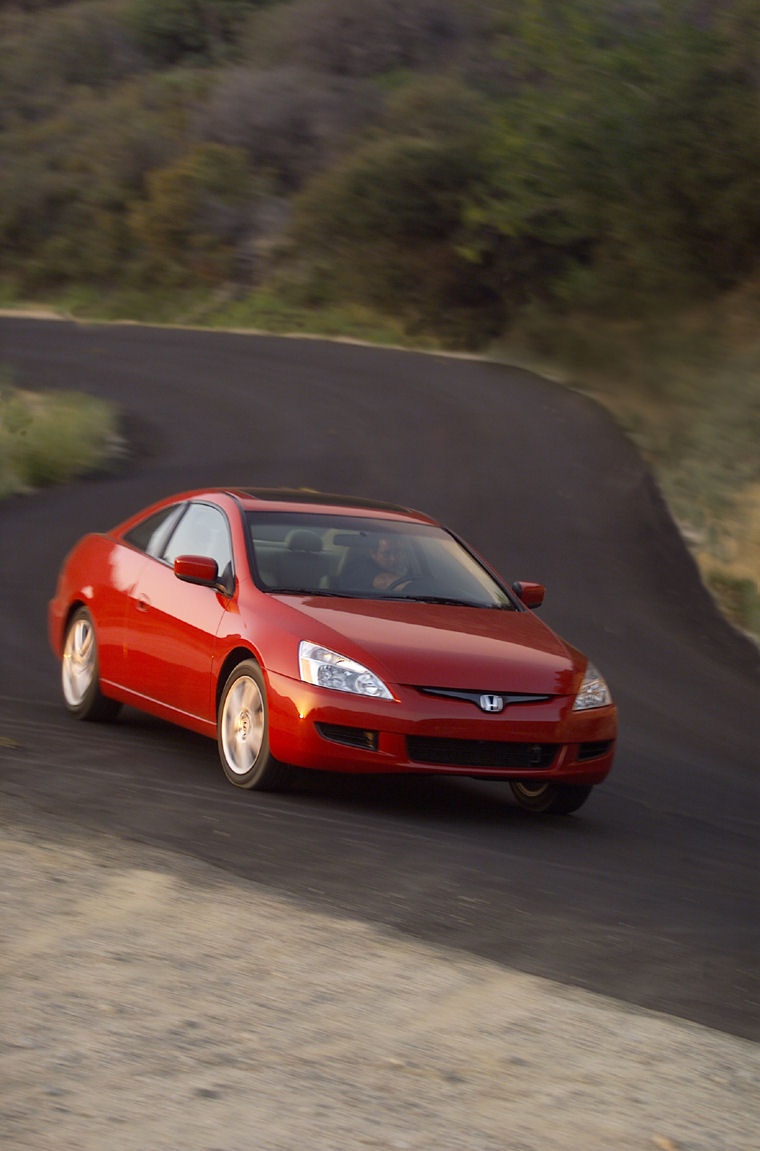 2004 Honda Accord Coupe Picture