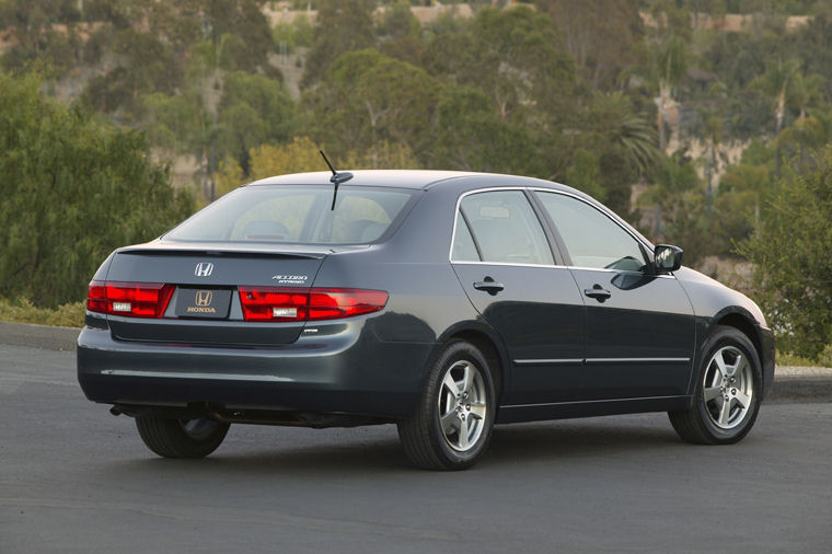 2005 Honda Accord Hybrid - Picture / Pic / Image