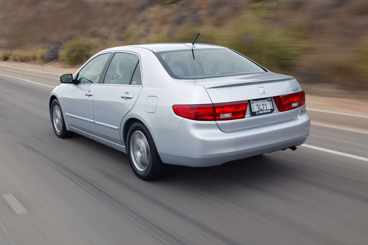 2005 Honda Accord Hybrid Picture