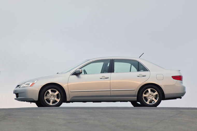 2005 Honda Accord Hybrid Picture