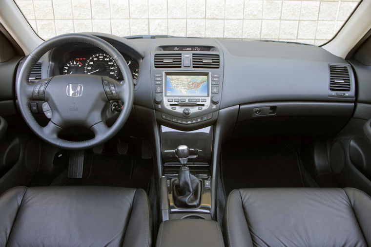 2006 Honda Accord Cockpit - Picture / Pic / Image