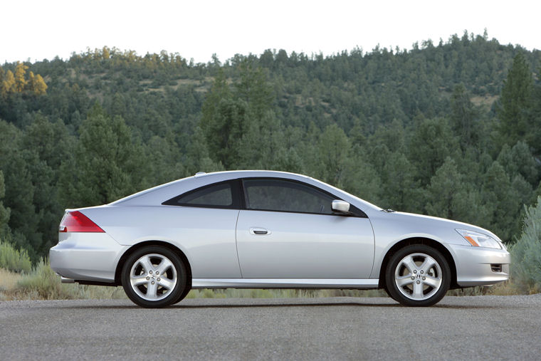 2007 Honda Accord Coupe Picture