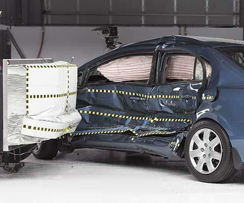 2008 Honda Civic IIHS Side Impact Crash Test Picture