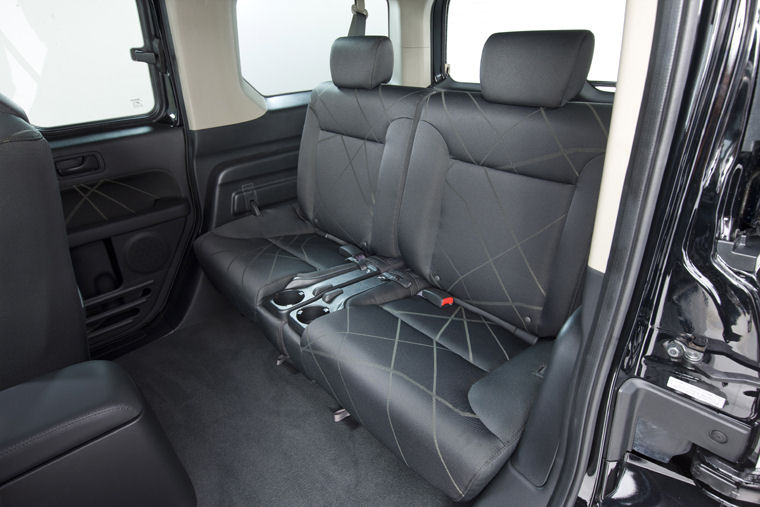 2009 Honda Element SC Rear Seats Picture