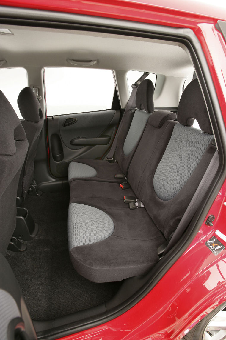 2007 Honda Fit Sport Rear Seats Picture