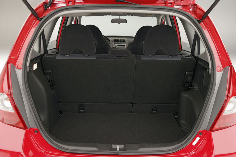 2007 Honda Fit Sport Trunk Picture