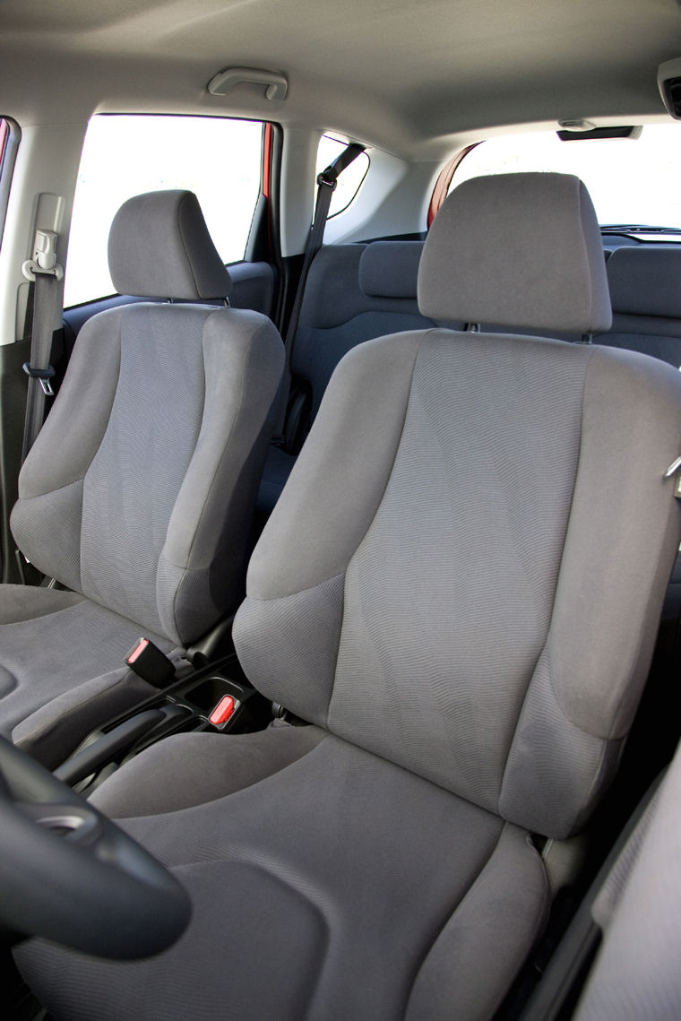 2009 Honda Fit Sport Front Seats Picture