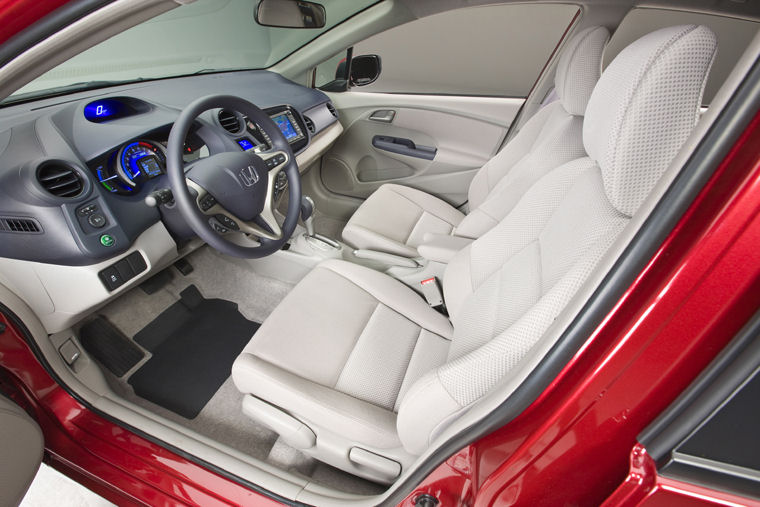 2010 Honda Insight Front Seats Picture