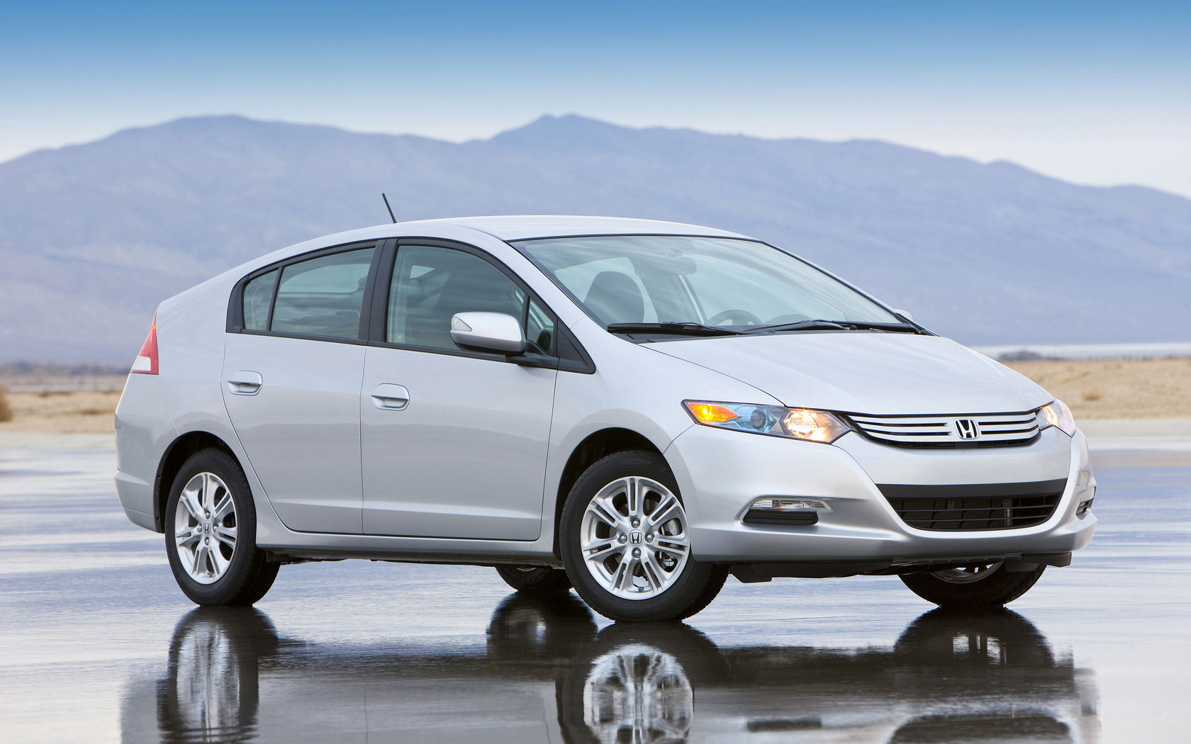 Honda Insight Desktop Wallpaper