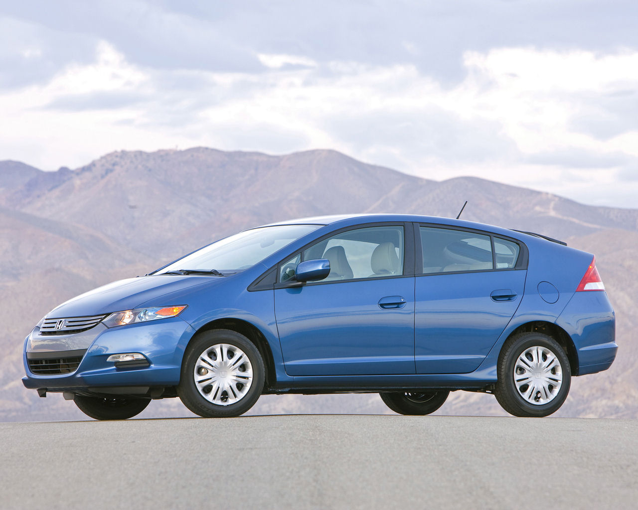 Honda Insight Desktop Wallpaper