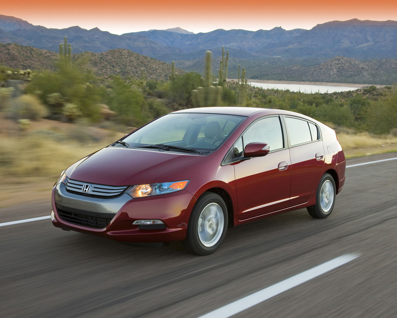 Honda Insight Desktop Wallpaper