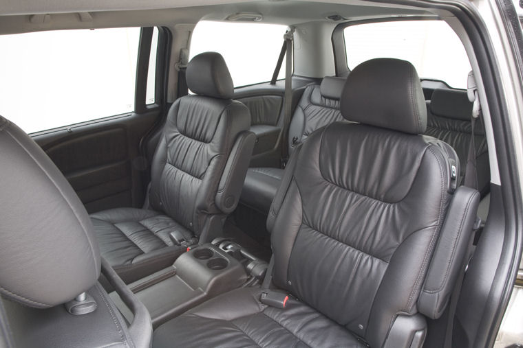 2008 Honda Odyssey Front Seats Picture