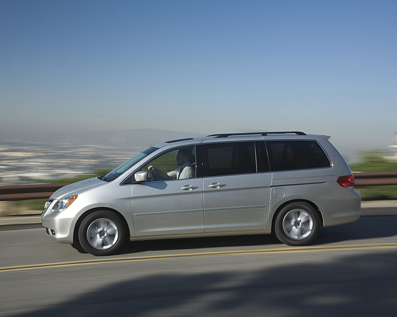 Honda Odyssey Desktop Wallpaper