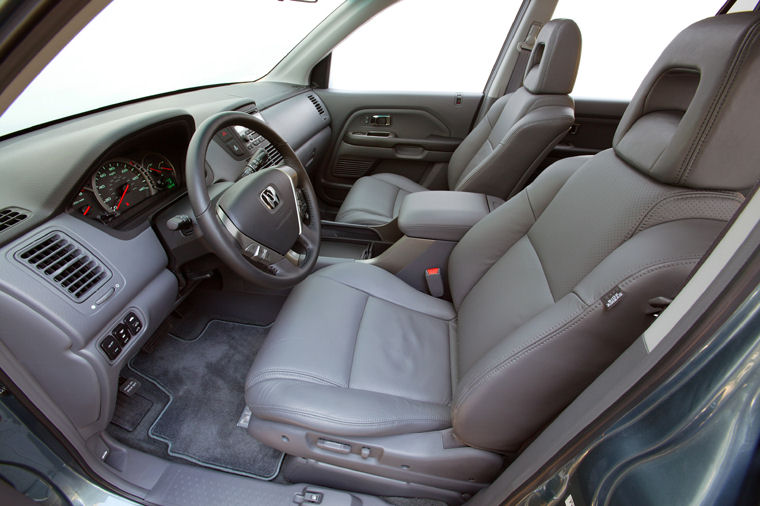 2005 Honda Pilot Front Seats Picture