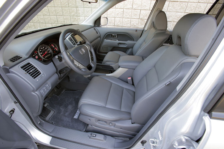 2006 Honda Pilot Front Seats Picture