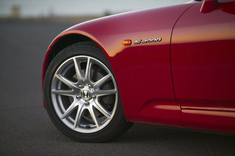 2005 Honda S2000 Rim Picture