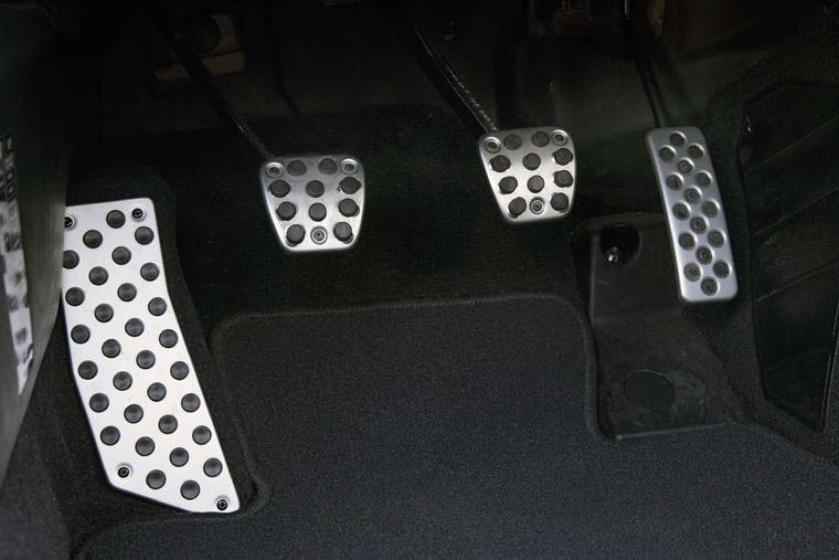 2009 Honda S2000 CR Pedals Picture