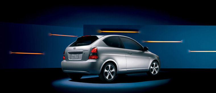 2008 Hyundai Accent Hatchback Picture