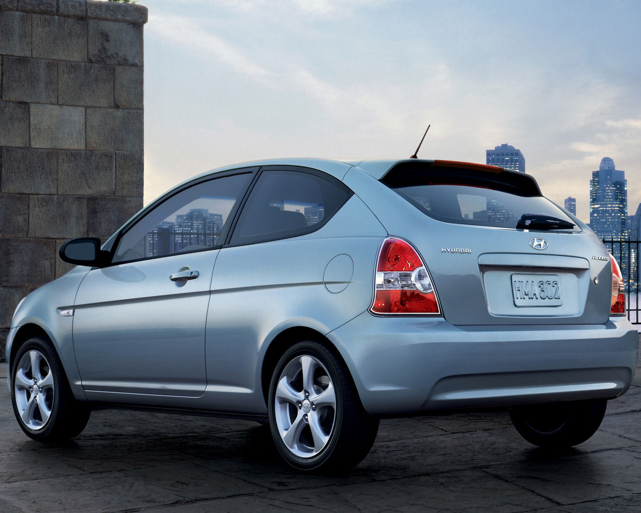 Hyundai Accent Desktop Wallpaper