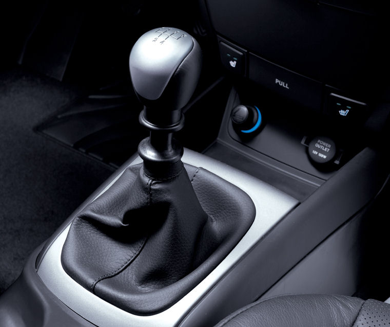 2009 Hyundai Elantra Touring Gear Lever Picture