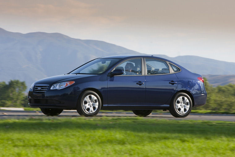 2010 Hyundai Elantra Sedan Picture