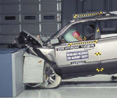 2008 Hyundai Tucson IIHS Frontal Impact Crash Test Picture