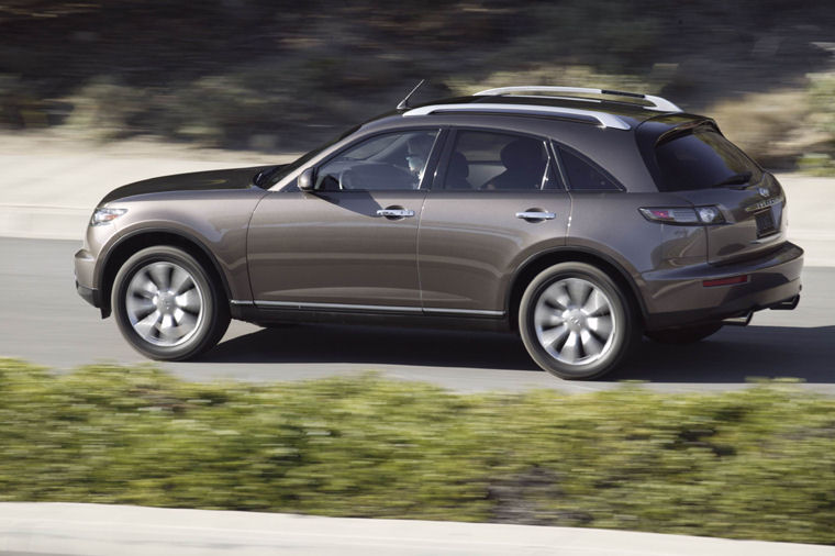 2005 Infiniti FX45 Picture