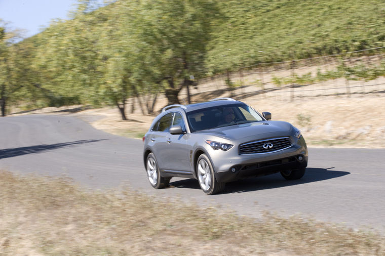 2009 Infiniti FX50 S Picture