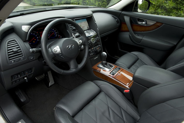 2010 Infiniti FX50 Interior Picture