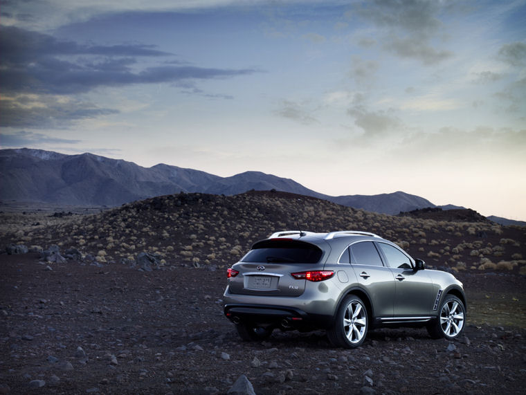 2011 Infiniti FX50 Picture