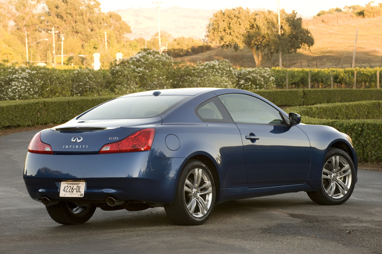 2009 Infiniti G37x Coupe Picture