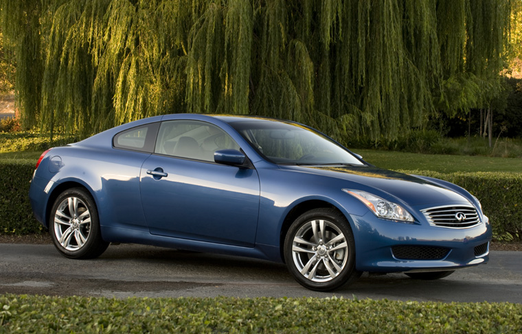 2010 Infiniti G37x Coupe Picture