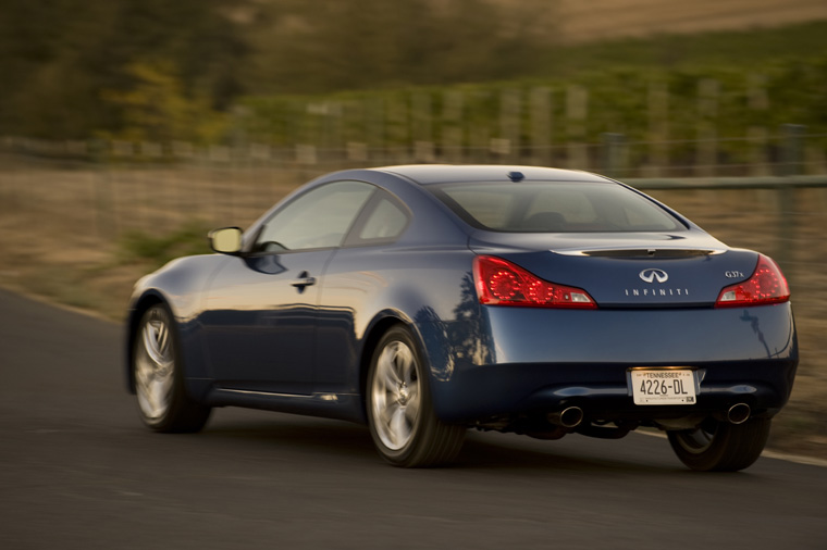 2011 Infiniti G37 Coupe Picture