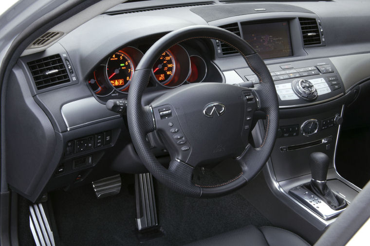 2006 Infiniti M35 Interior Picture