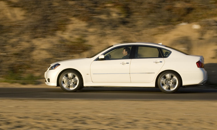 2008 Infiniti M45 S Picture