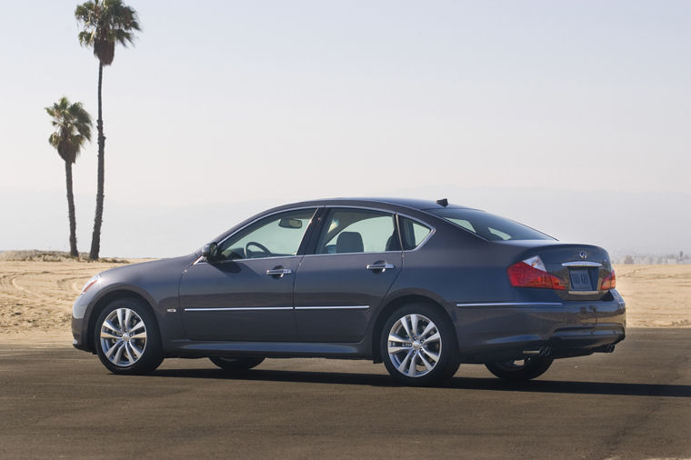 2008 Infiniti M45X Picture