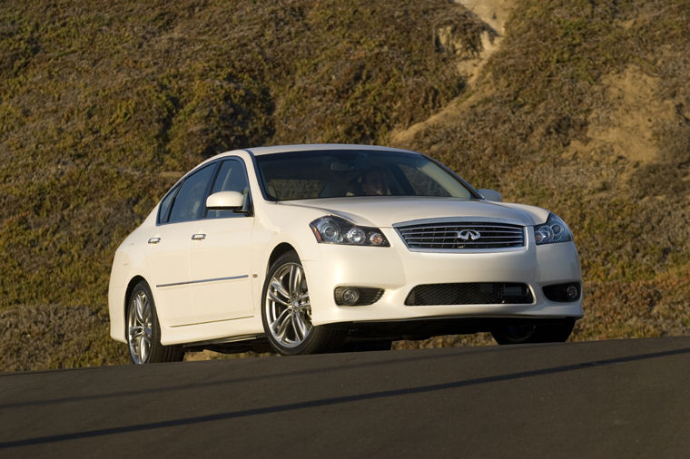 2009 Infiniti M45 S Picture