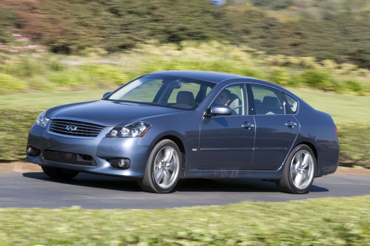 2010 Infiniti M35 S Picture