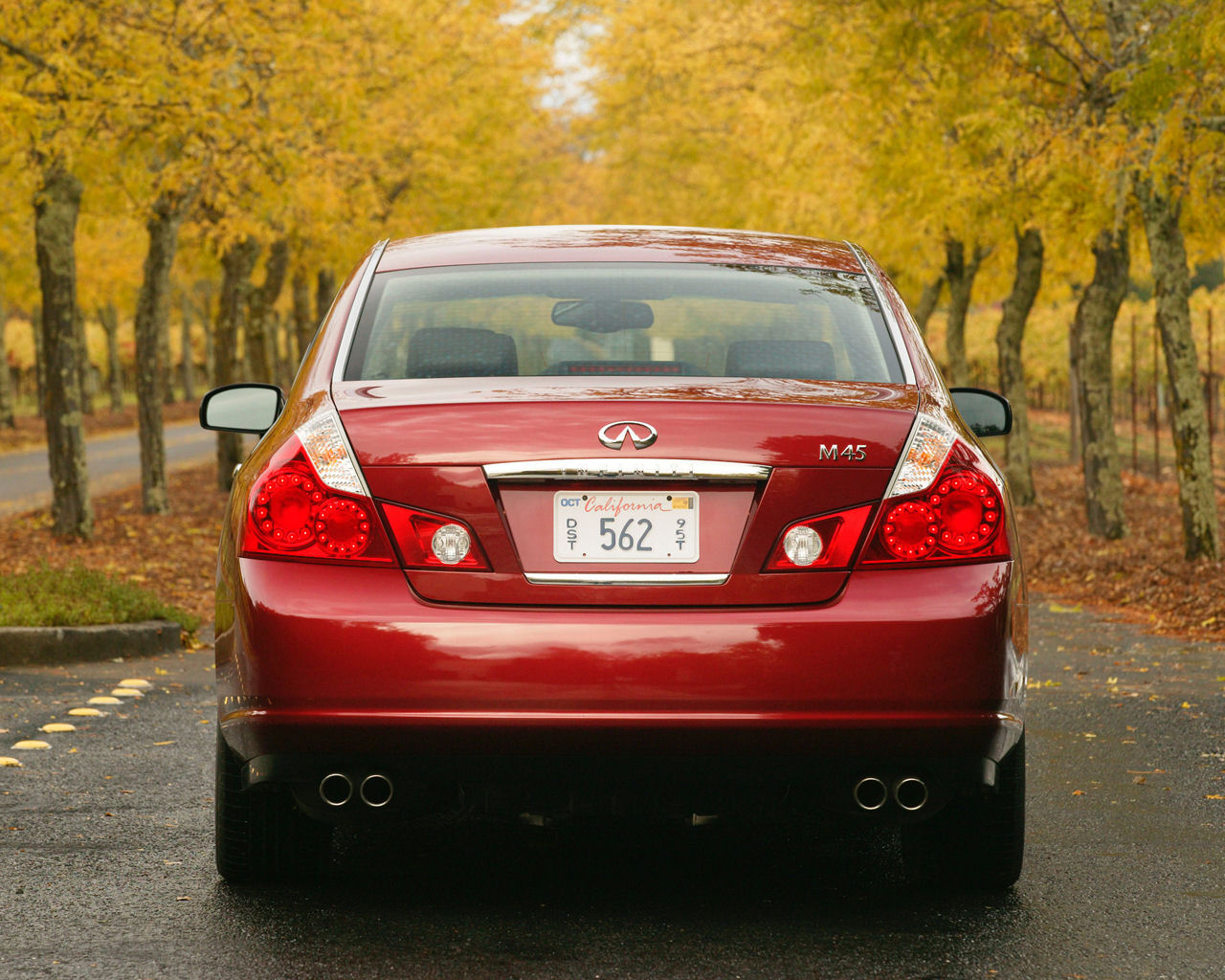 Infiniti M Desktop Wallpaper