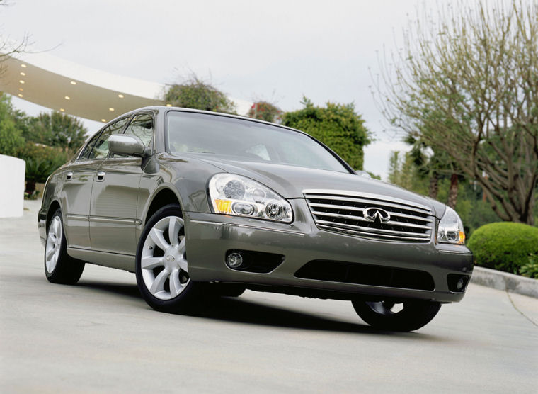 2005 Infiniti Q45 Picture